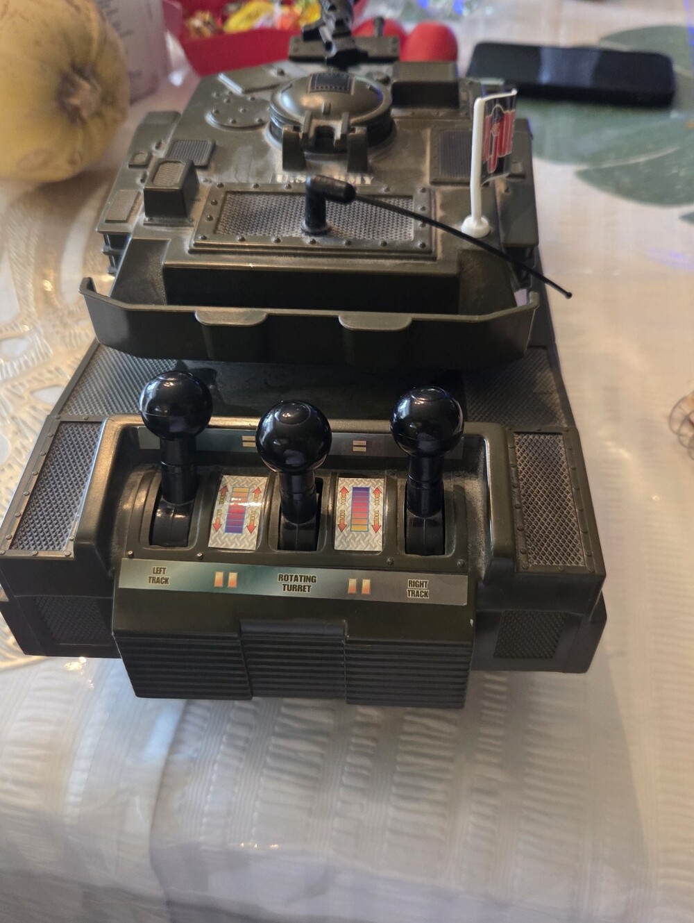 Toy - Picture 4 of 6